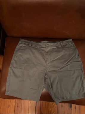 Lululemon Commission Shorts